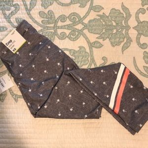 Old Navy Active Wear Crop pants